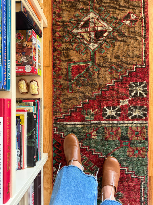 Juniper Trail Runner - Vintage Wool Flatweave Kilim Runner - 1'10" x 10'2"