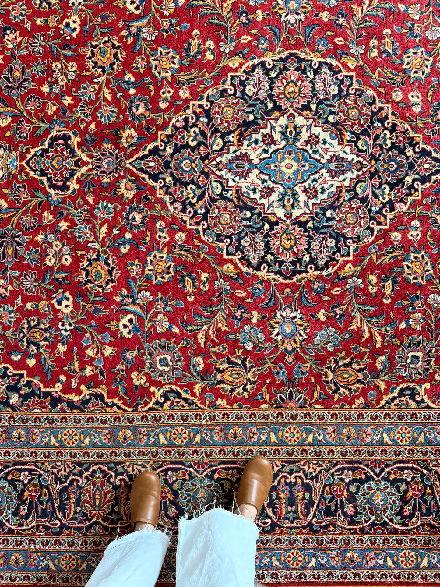 Kashan Royale | Vintage Persian Kashan Rug • 9'1" x 12'3"