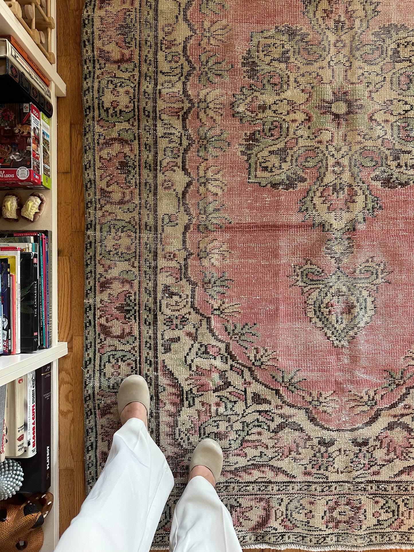 Rosewater - Vintage Low-Pile Wool Rug - 5'2" × 9'1
