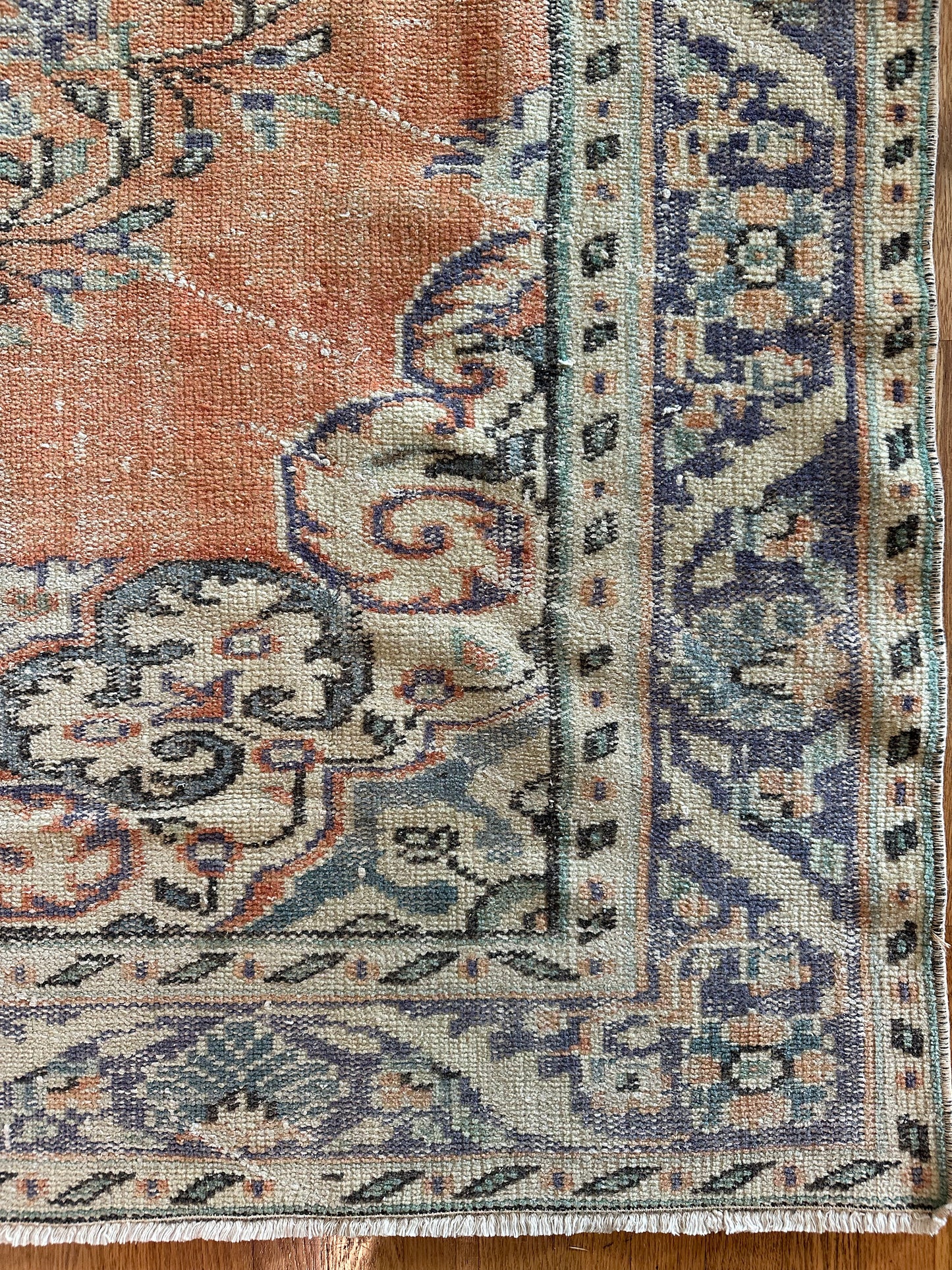 Terracotta Bloom - Vintage Low-Pile Wool Rug - 5'9" × 8'9"