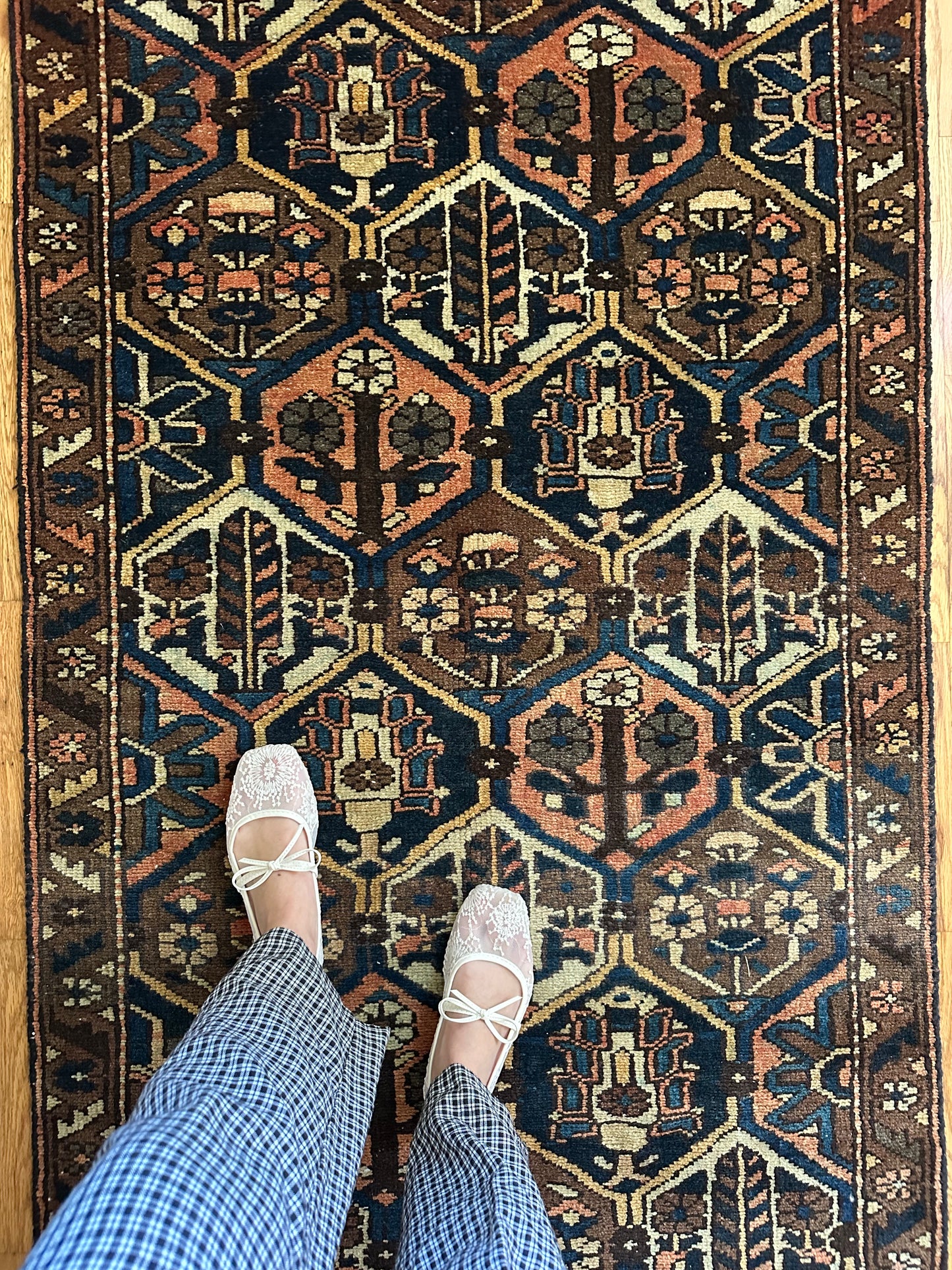 Vintage Persian Bakhtiari Runner – 8’4” x 3’1”