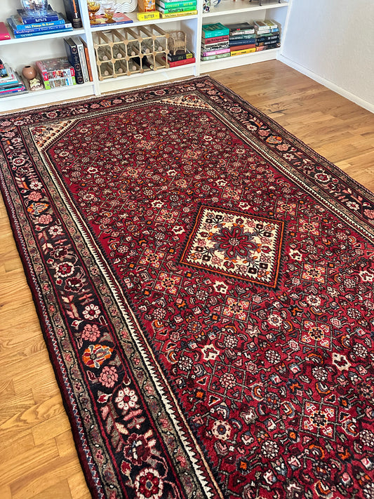 Garnet & Ivory - Vintage Persian Hamadan Gallery Rug – 5’5” x 10’9”