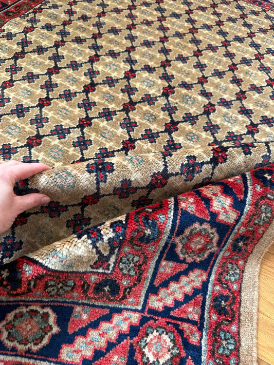 Vintage Neutral Lattice Wool Rug – 4’2” x 5’1”