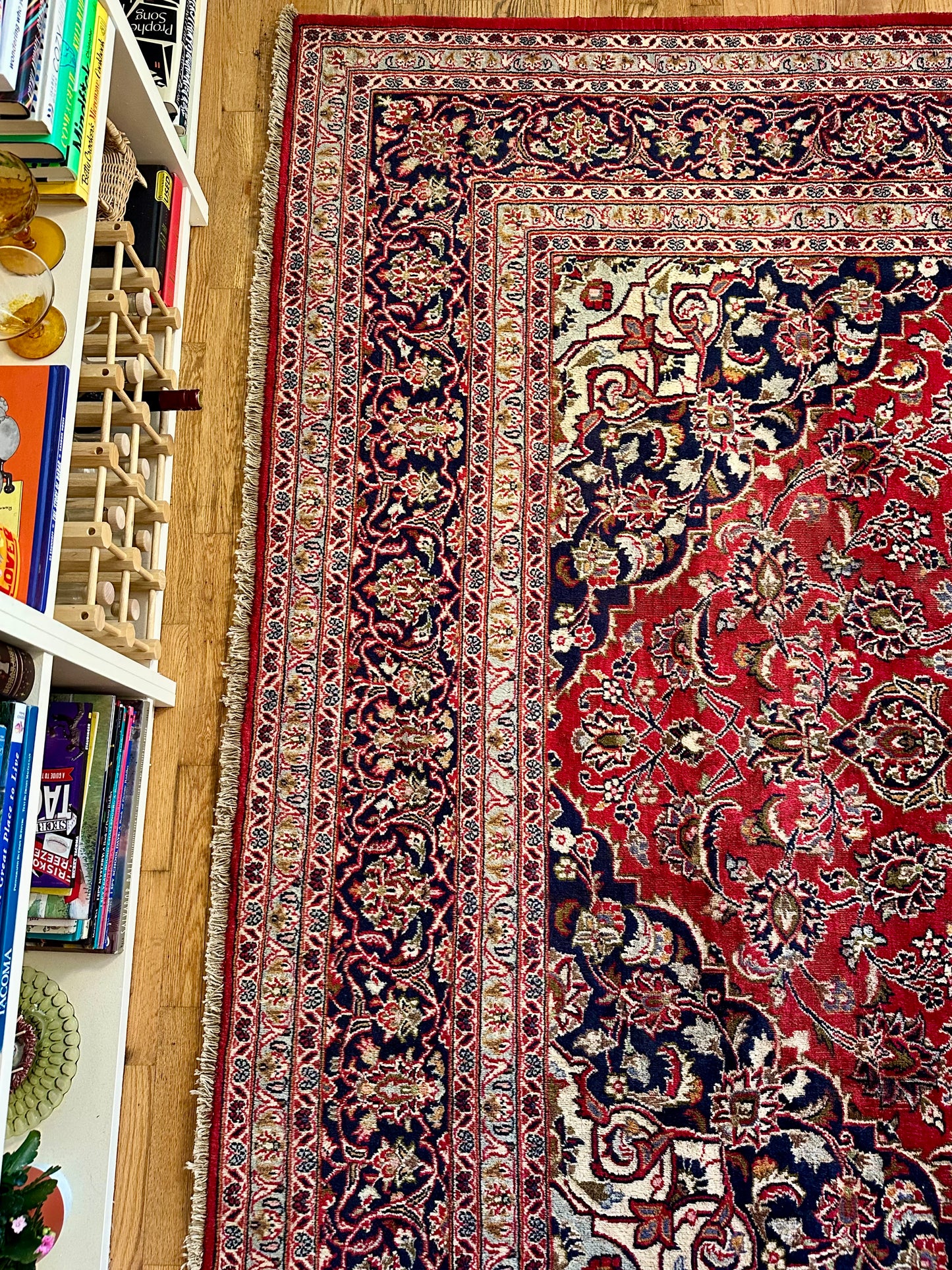 Oversized Vintage Persian Medallion Rug – 11'1 x 8'2"