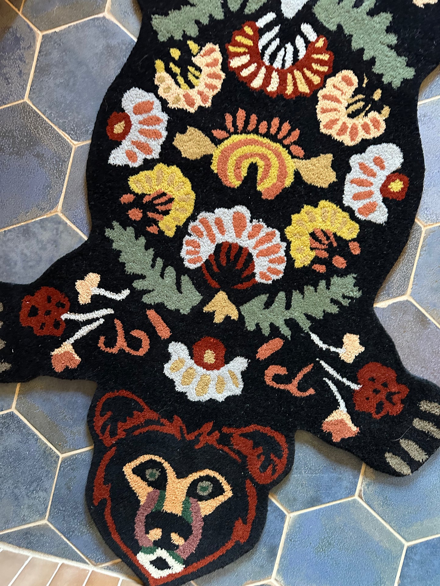 Folk Bear Rug - Modern Wool Tufted Accent Rug - 3 x 5