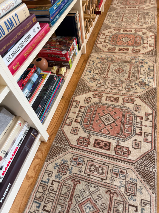 Hearthstone Runner - Vintage Kayseri - 1'7.5" x 9'5"