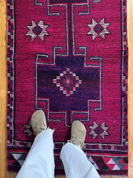 Vintage magenta Herki Runner