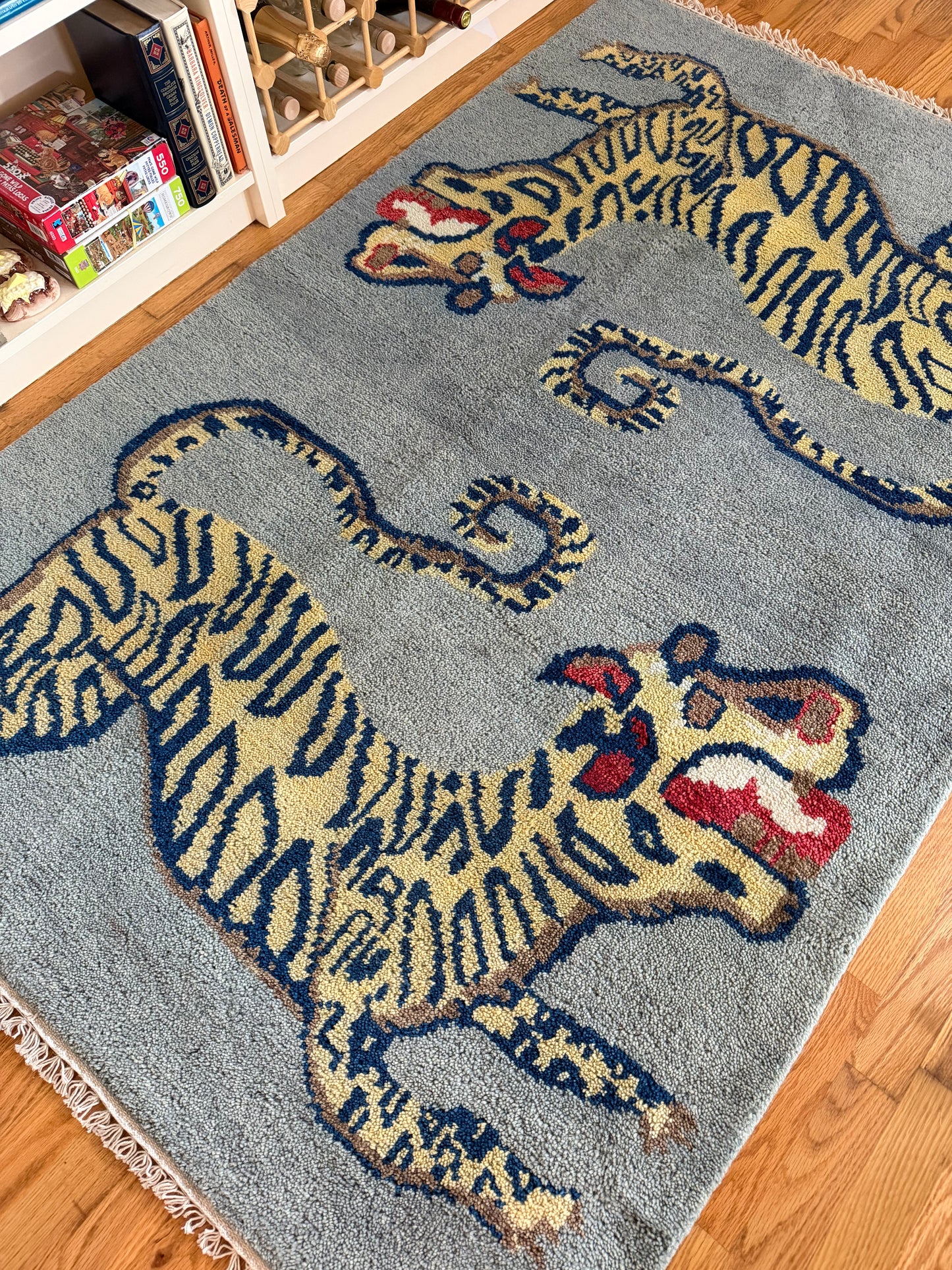 Twin Tigers - Modern Wool Hand-Tufted Area Rug - 4 x 6