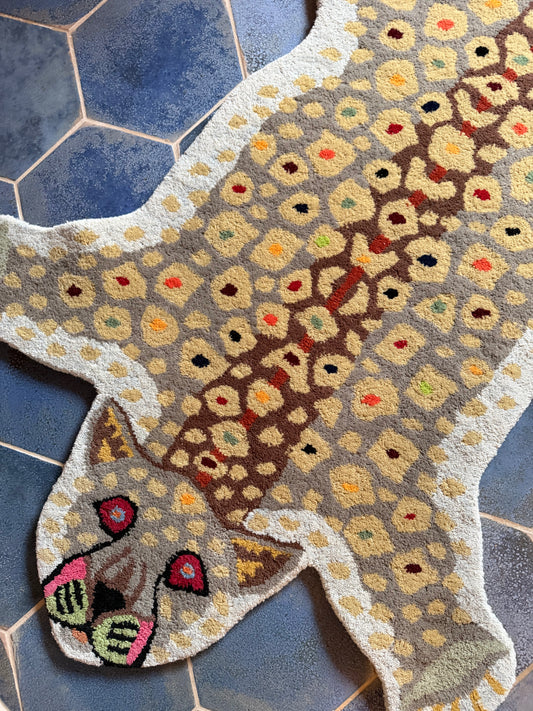 Hand-Tufted Wool Cheetah Accent Rug - 3x5