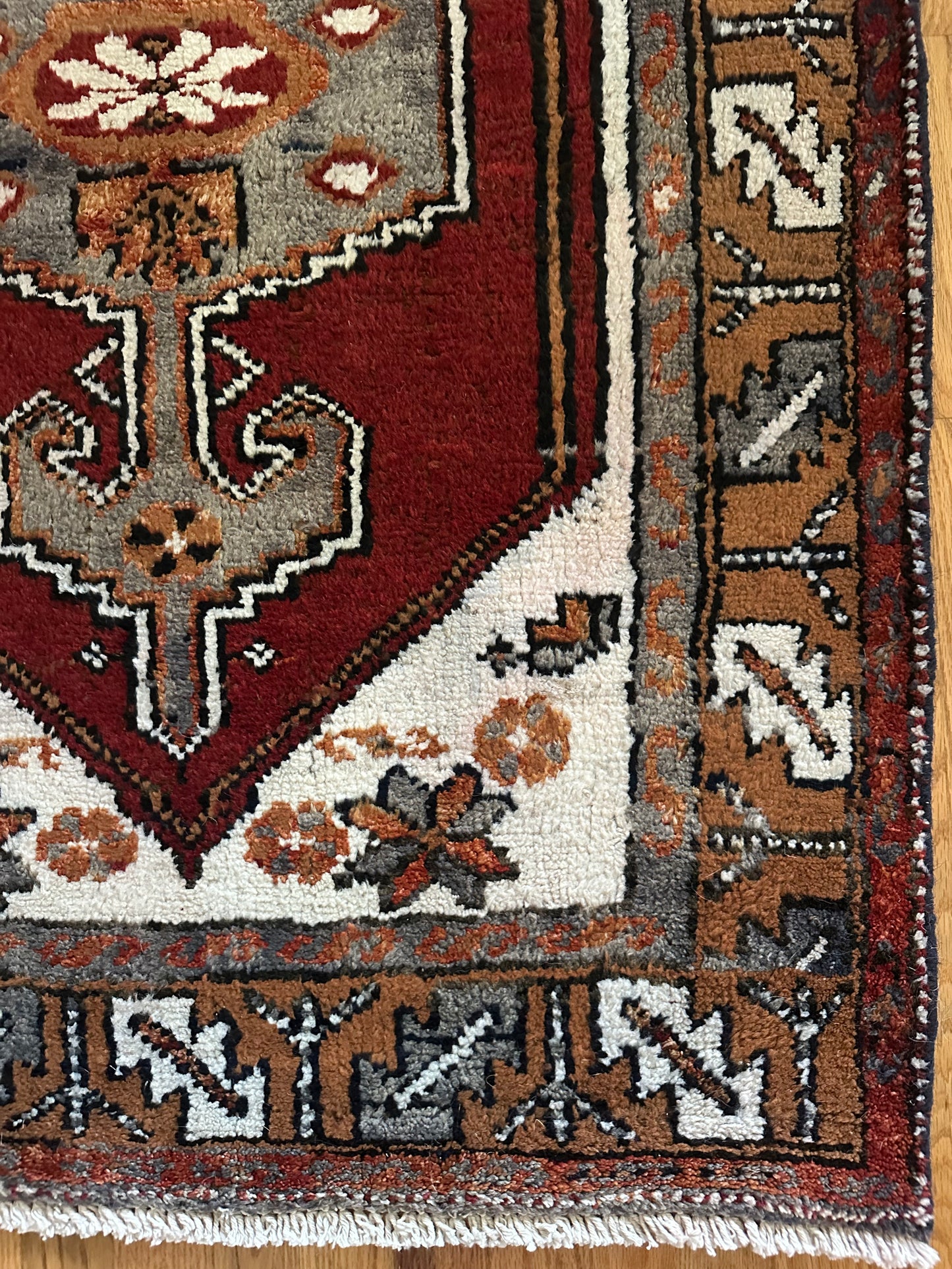 Redstone Runner - Vintage Wool - 2'11' x 6'5"