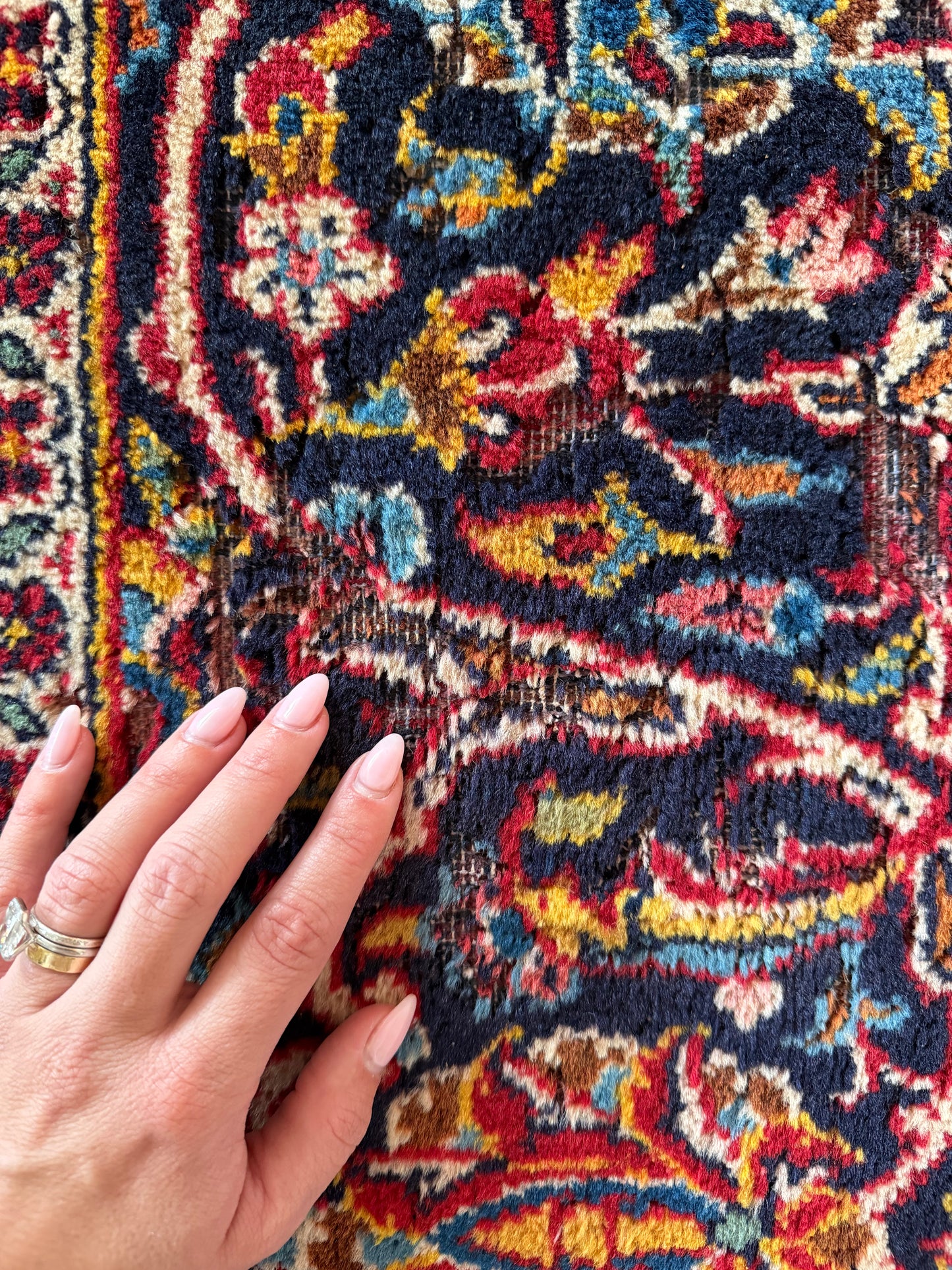 Kashan Royale | Vintage Persian Kashan Rug • 9'1" x 12'3"