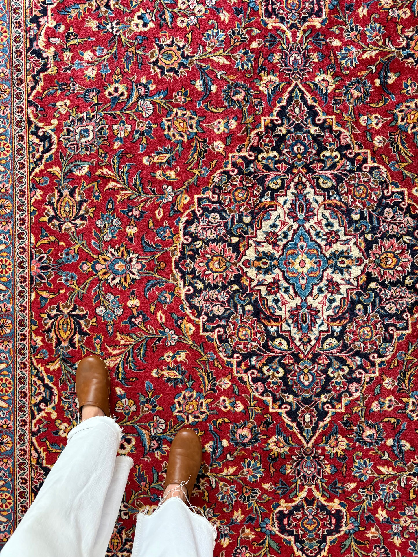 Kashan Royale | Vintage Persian Kashan Rug • 9'1" x 12'3"