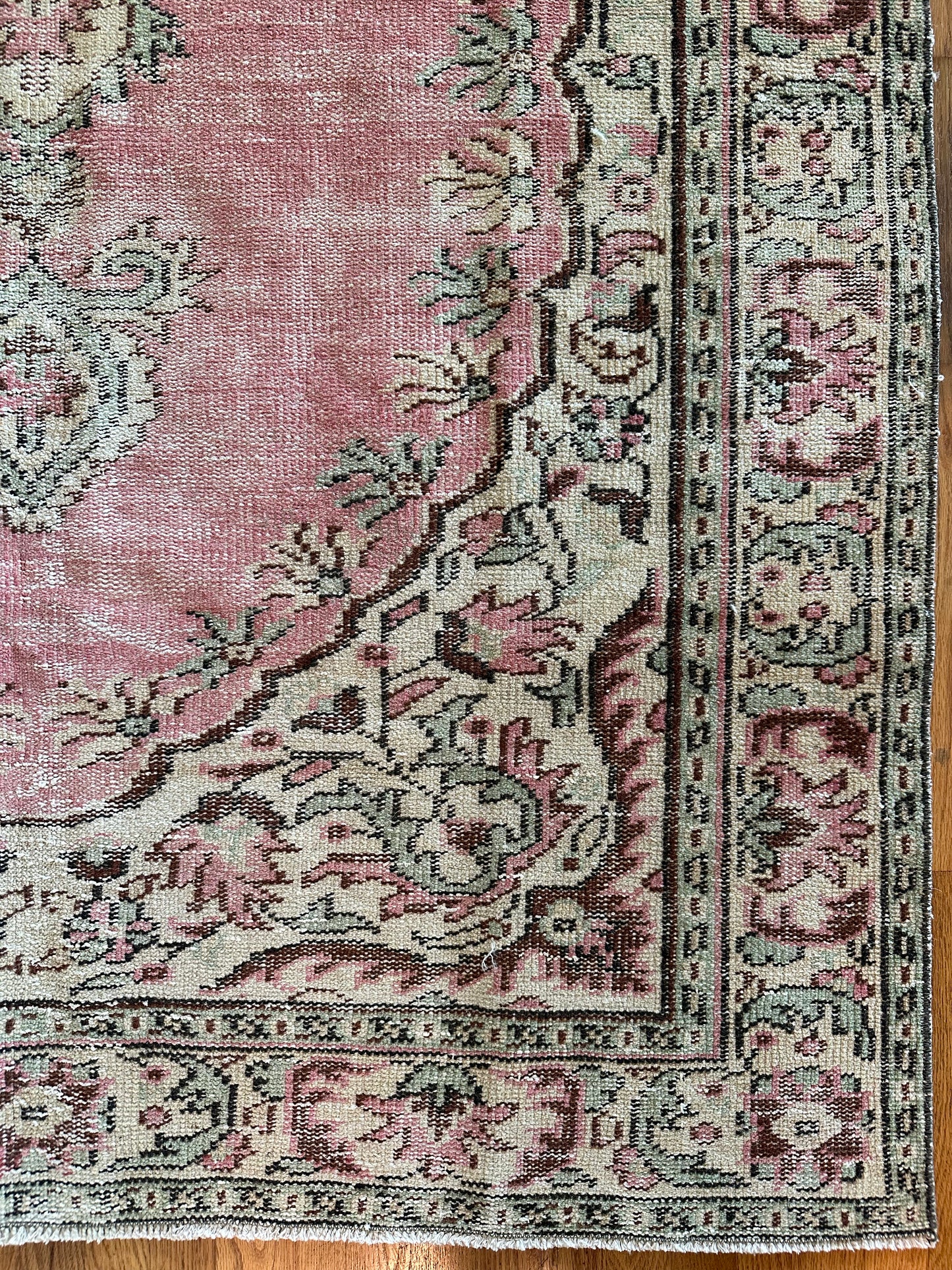 Rosewater - Vintage Low-Pile Wool Rug - 5'2" × 9'1