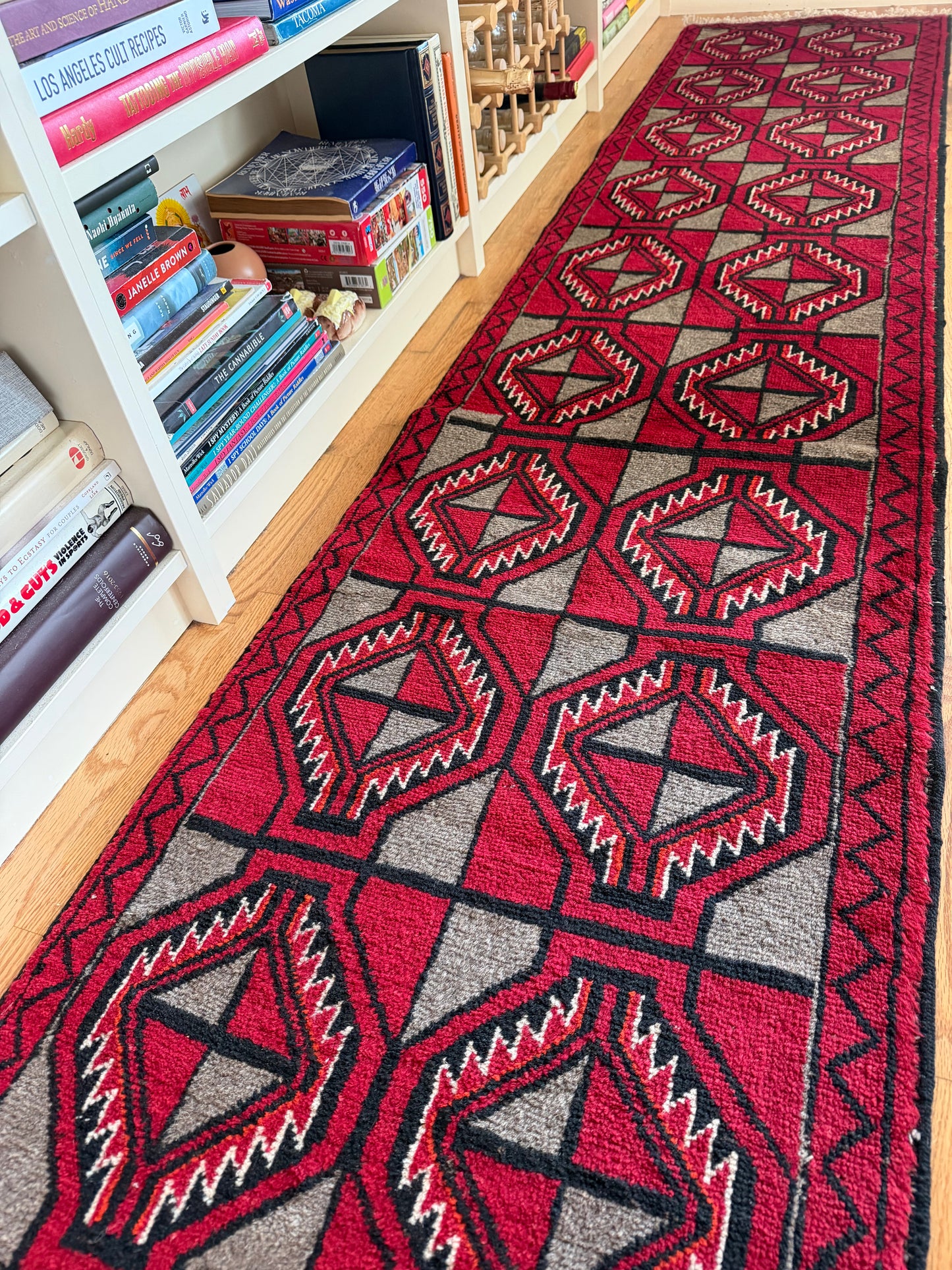 Sante Fe | Vintage Hand-Knotted Wool Runner • 2 x 8'5"