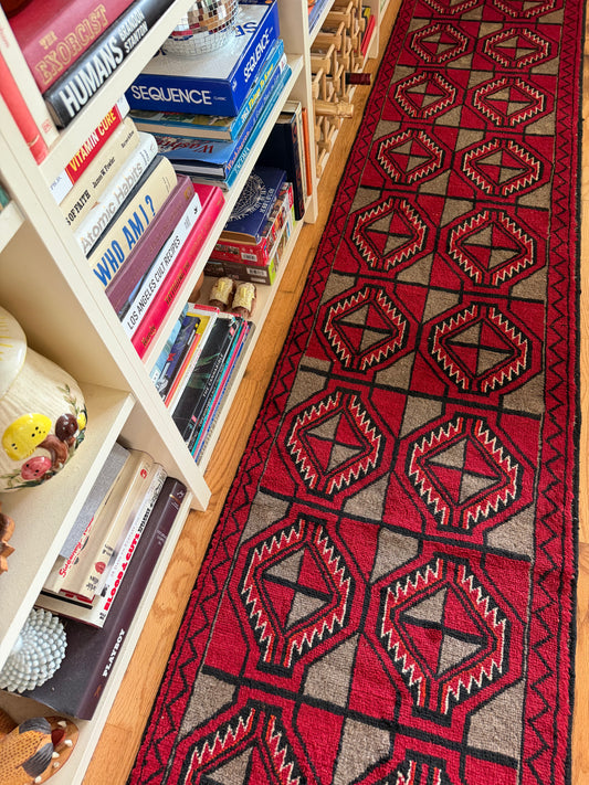 Sante Fe | Vintage Hand-Knotted Wool Runner • 2 x 8'5"
