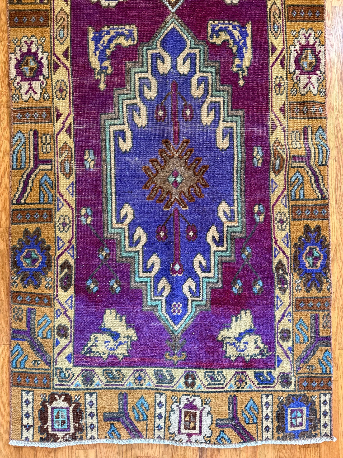 Amethyst | Vintage Hand-Knotted Wool Runner • 2'11" x 10'10"