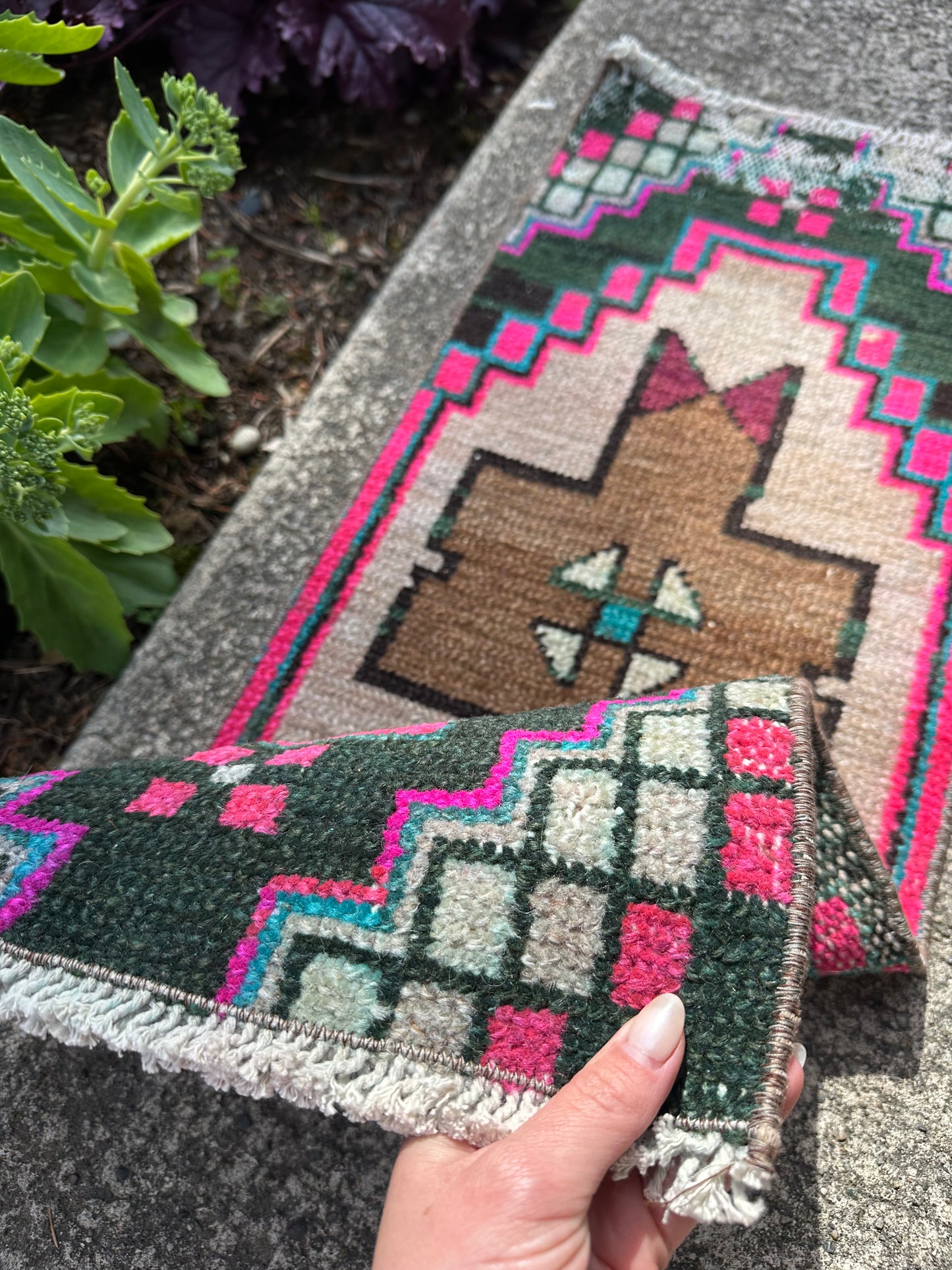 Mulberry Mini Rug – Vintage Geometric Wool Accent Rug – 1’1” x 2’10”