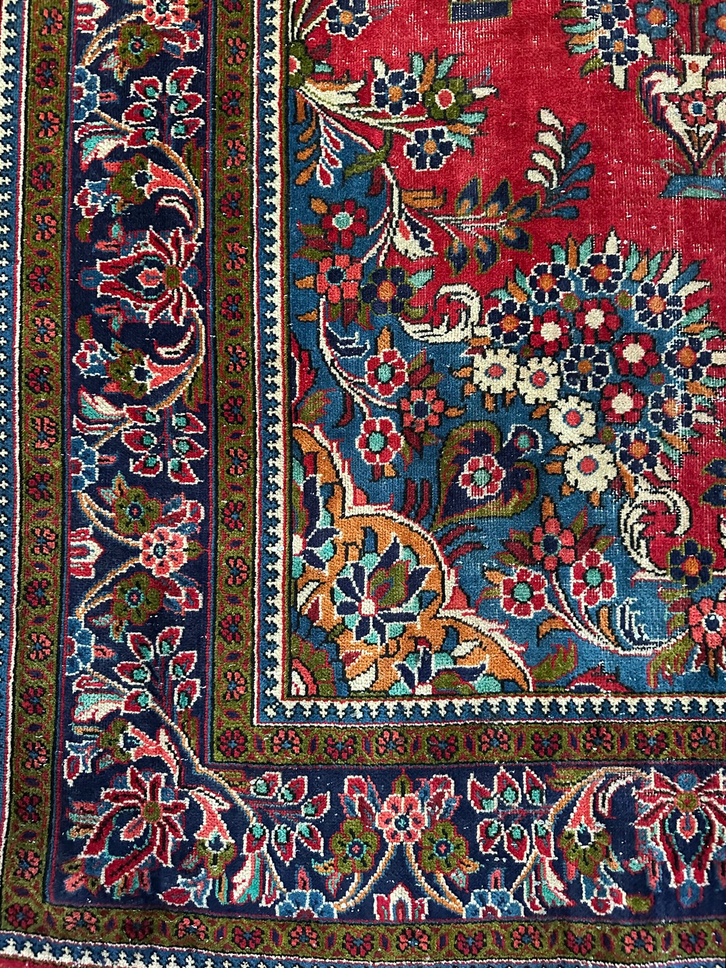 Large Vintage Heirloom Bouquet Persian Rug - 7'2" x 11'