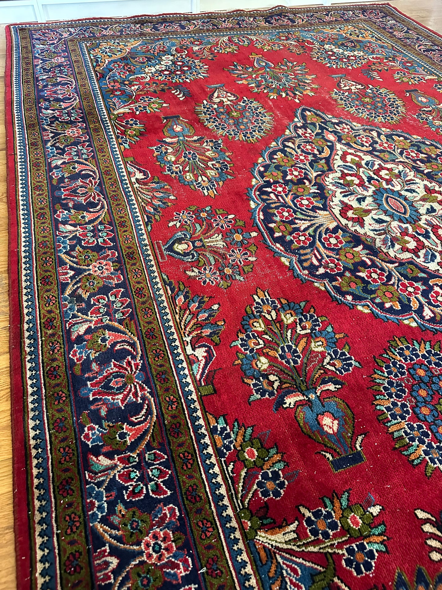 Large Vintage Heirloom Bouquet Persian Rug - 7'2" x 11'