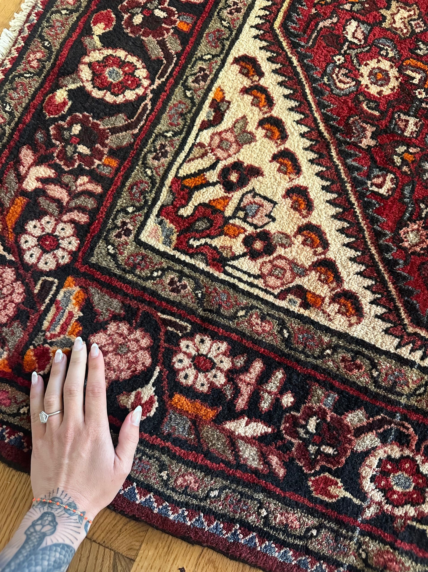 Garnet & Ivory - Vintage Persian Hamadan Gallery Rug – 5’5” x 10’9”