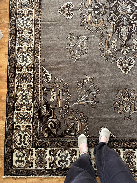 Oversized Vintage Neutral Wool Rug – 11’4” x 8’