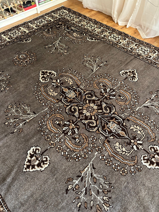 Oversized Vintage Neutral Wool Rug – 11’4” x 8’