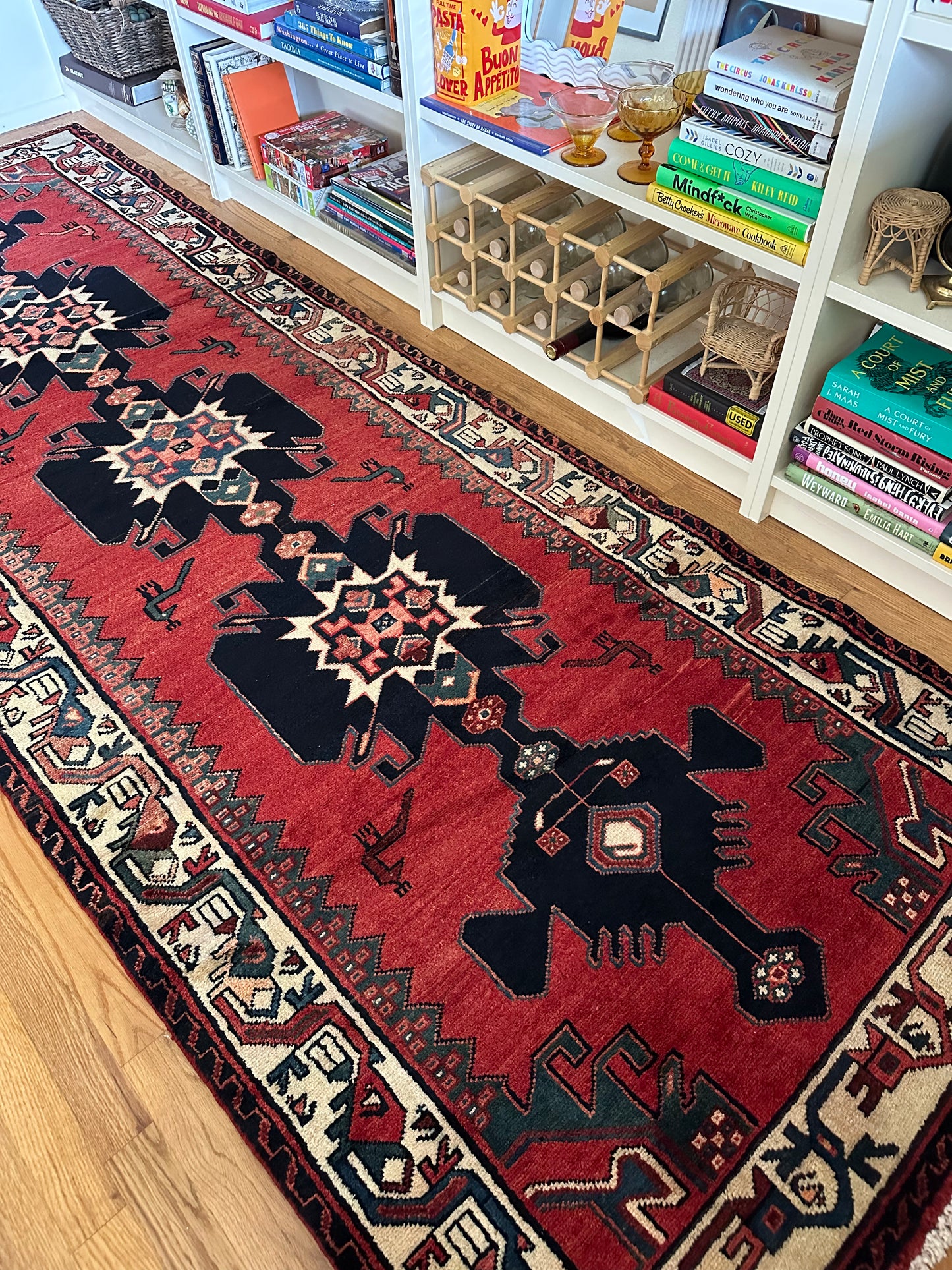 Vintage Northwest Persian Animal Motif Runner - 9’11” x 3’5”